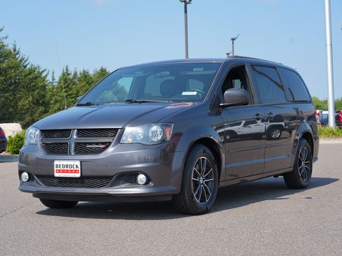 Used 2016 Dodge Grand Caravan R/T FWD image 7