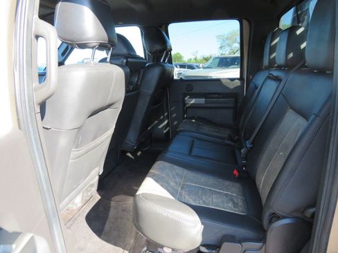Used 2011 Ford F250 Lariat w/ Lariat Interior Pkg AWD/4WD image 11