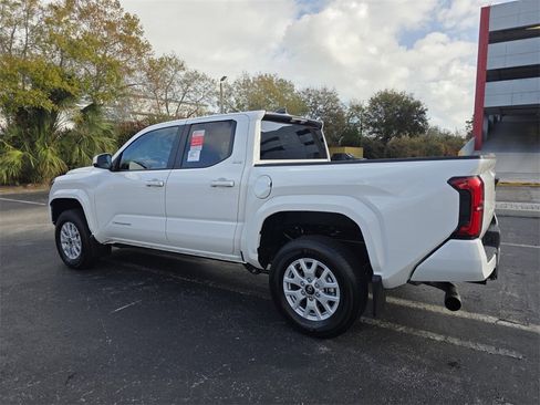 New 2026 Toyota Tacoma SR5 image 9