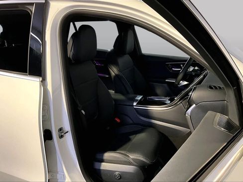 Certified 2026 Mercedes-Benz GLC 300 4MATIC image 8