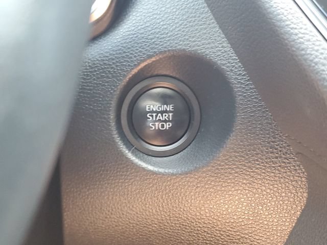 Used 2024 Toyota Corolla Cross XLE FWD image 22