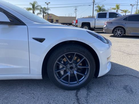 Used 2023 Tesla Model 3 Standard Range RWD image 28