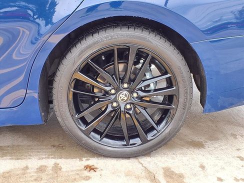Used 2024 Toyota Camry XSE image 9