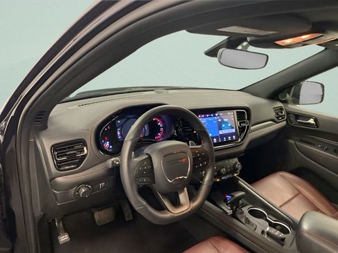 Used 2024 Dodge Durango GT AWD/4WD image 7