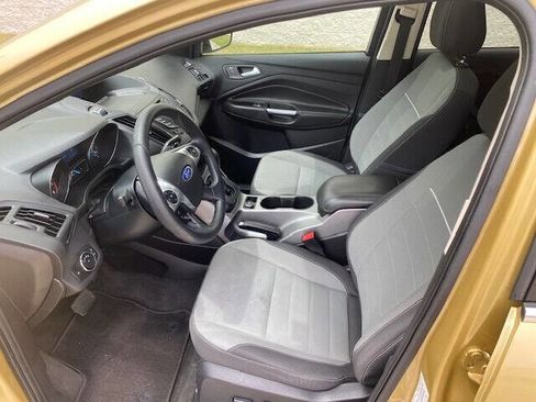 Used 2014 Ford Escape SE image 13