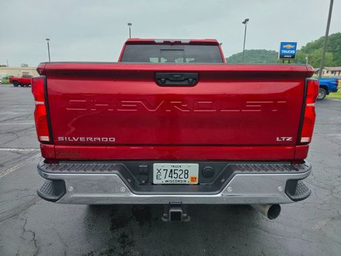 Used 2025 Chevrolet Silverado 2500 LTZ w/ LTZ Convenience Package AWD/4WD image 4