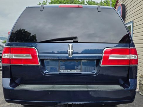 Used 2014 Lincoln Navigator 4WD image 4