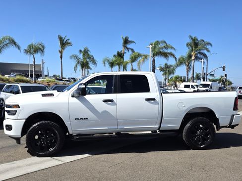 Certified 2025 RAM 2500 Big Horn AWD/4WD image 2
