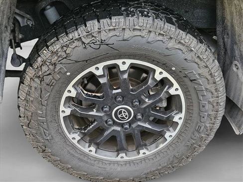 Used 2022 Toyota Tundra SR5 image 2