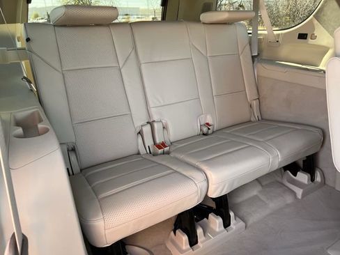 Certified 2025 Cadillac Escalade ESV Sport Platinum w/ LPO, ONYX Package image 31