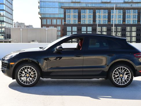 Used 2018 Porsche Macan S image 2