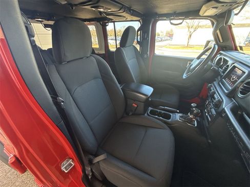 Used 2018 Jeep Wrangler Unlimited Sport S image 26