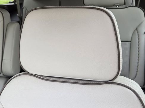 Used 2024 GMC Yukon Denali w/ LPO, Floor Liner Package image 21