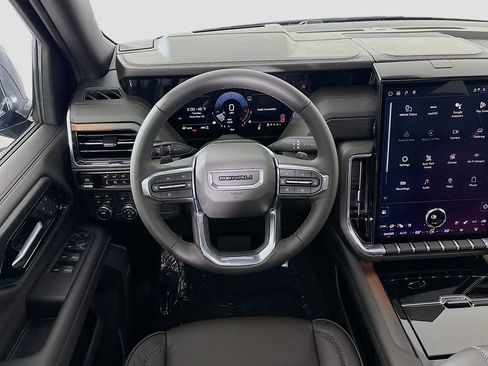 New 2026 GMC Yukon Denali w/ Sun & Power Step Package image 23