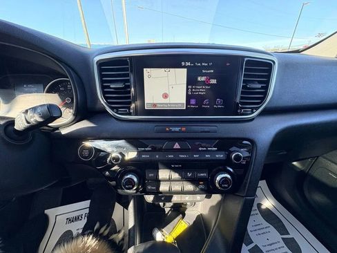 Used 2022 Kia Sportage EX w/ EX Technology Package FWD image 24