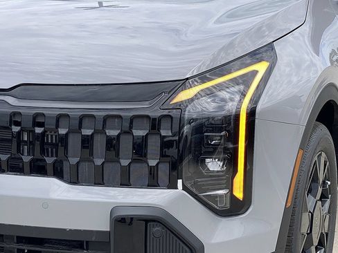 New 2026 Kia Sportage X-Line AWD/4WD image 8
