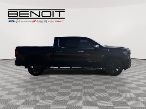 Used 2022 GMC Sierra 1500 Denali image 4