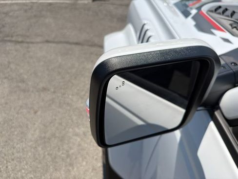 Used 2025 Ford Bronco Raptor AWD/4WD image 14