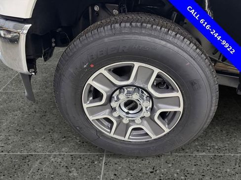 New 2026 Ford F350 Lariat image 24