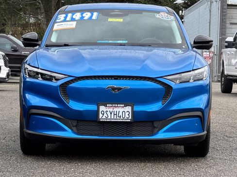 Certified 2025 Ford Mustang Mach-E Select image 10