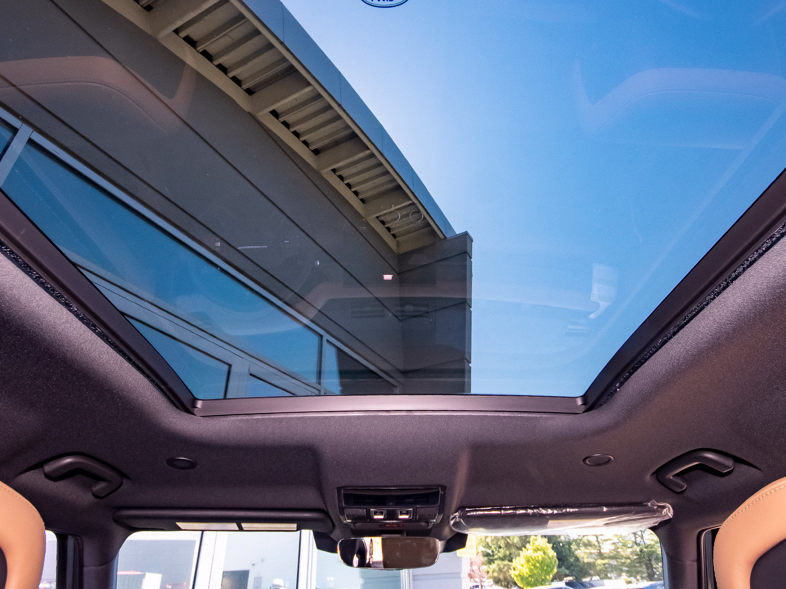 New 2026 Land Rover Defender 110 X-Dynamic SE AWD/4WD image 49
