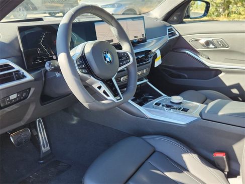 New 2026 BMW 330i xDrive Sedan w/ M Sport Package image 9