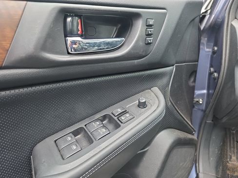 Used 2015 Subaru Outback 3.6R Limited image 15