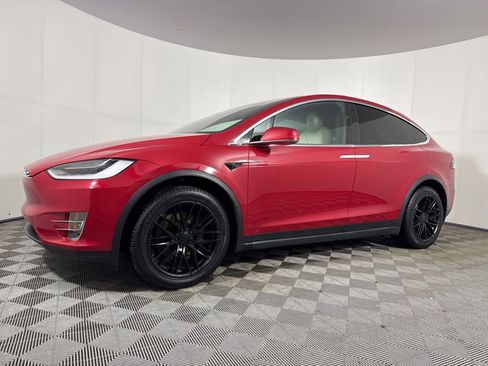 Used 2020 Tesla Model X Long Range image 1