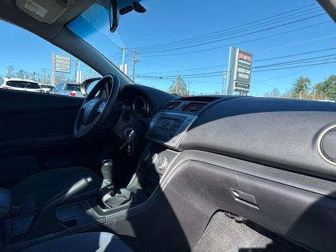 Used 2011 MAZDA MAZDA6 i Sport image 15