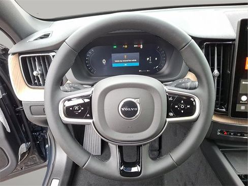New 2026 Volvo XC60 B5 Plus w/ Protection Package Premier image 10