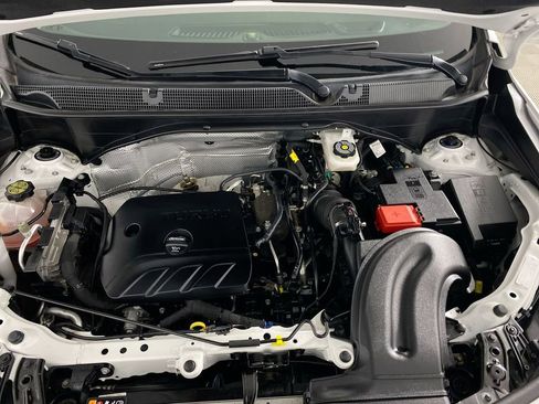 Used 2023 Buick Encore GX Essence w/ Experience Buick Package image 24