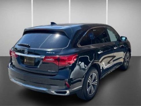 Used 2017 Acura MDX SH-AWD image 3