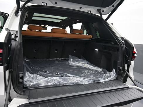 New 2026 BMW X5 xDrive40i w/ Premium Package AWD/4WD image 18