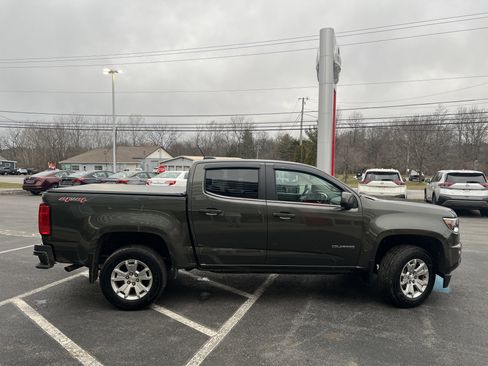 Used 2018 Chevrolet Colorado LT w/ LT Convenience Package image 11