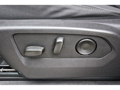 Used 2024 Chevrolet Silverado 1500 Custom AWD/4WD image 29