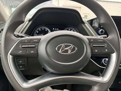 Used 2023 Hyundai Sonata SEL FWD image 15