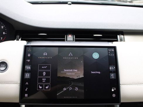 Certified 2024 Land Rover Discovery Sport Dynamic SE image 16