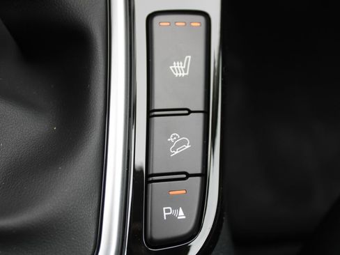 New 2026 Kia Seltos EX FWD image 35