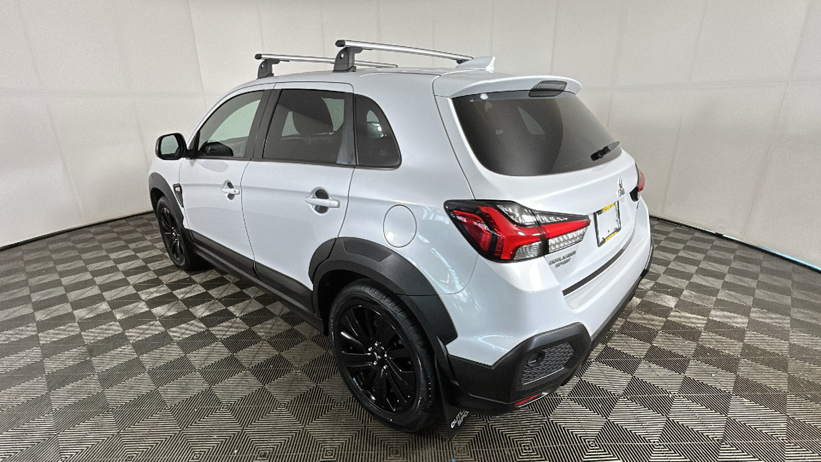 Used 2024 Mitsubishi Outlander Sport AWD image 4