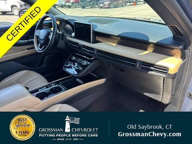 Used 2022 Lincoln Corsair Reserve w/ Equipment Group 201A AWD/4WD image 26