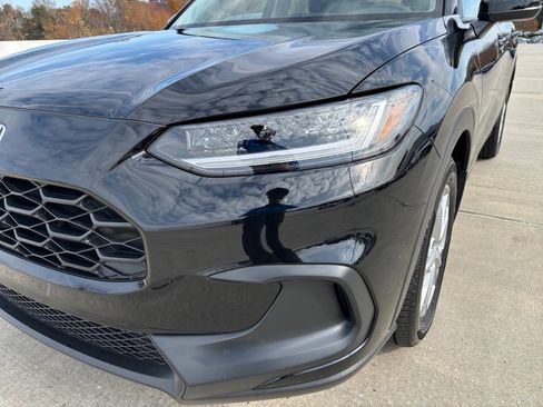 Certified 2024 Honda HR-V LX image 30