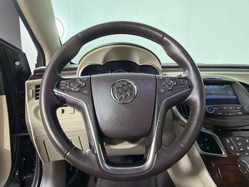 Used 2015 Buick LaCrosse Premium w/ Driver Confidence Package #1 FWD image 16