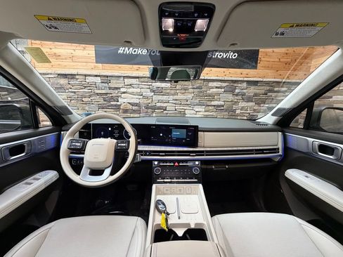 Used 2024 Hyundai Santa Fe Calligraphy image 16