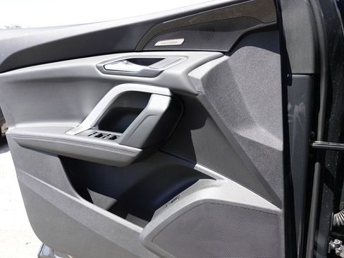 New 2025 Audi Q5 Prestige image 13