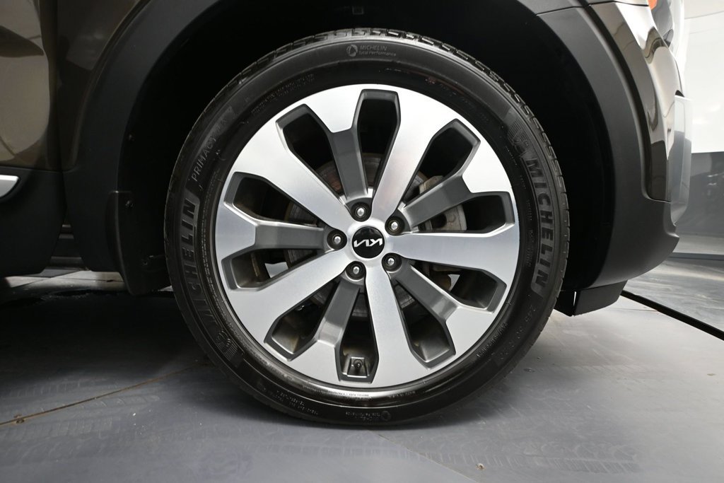 Used 2022 Kia Telluride SX AWD/4WD image 11