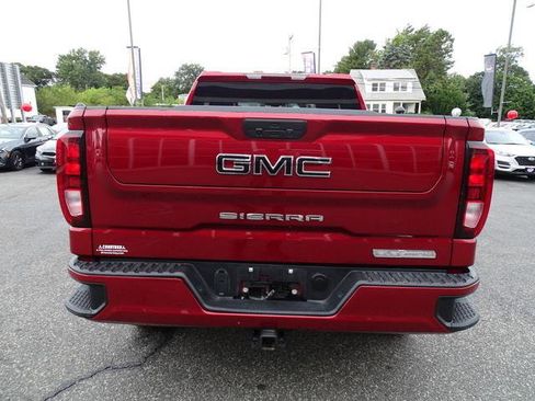 Used 2022 GMC Sierra 1500 Elevation w/ LPO, Elevation Black Package image 4
