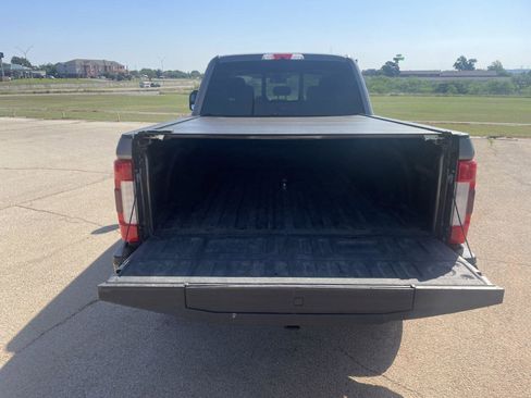 Used 2019 Ford F250 Limited w/ FX4 Off-Road Package AWD/4WD image 34