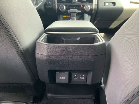 Used 2024 Toyota Tacoma TRD Off-Road image 13