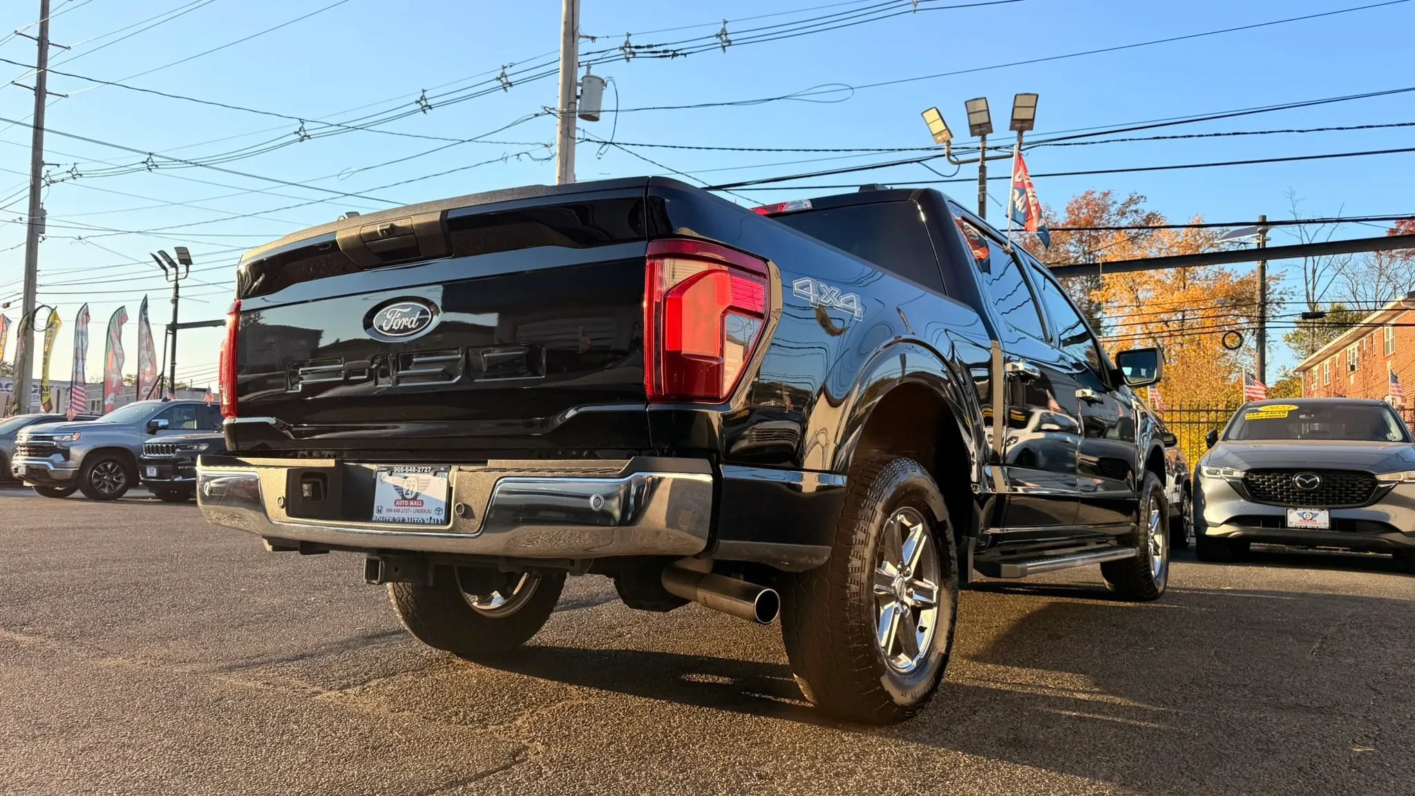 Used 2025 Ford F150 XLT w/ Equipment Group 301A Standard AWD/4WD image 9