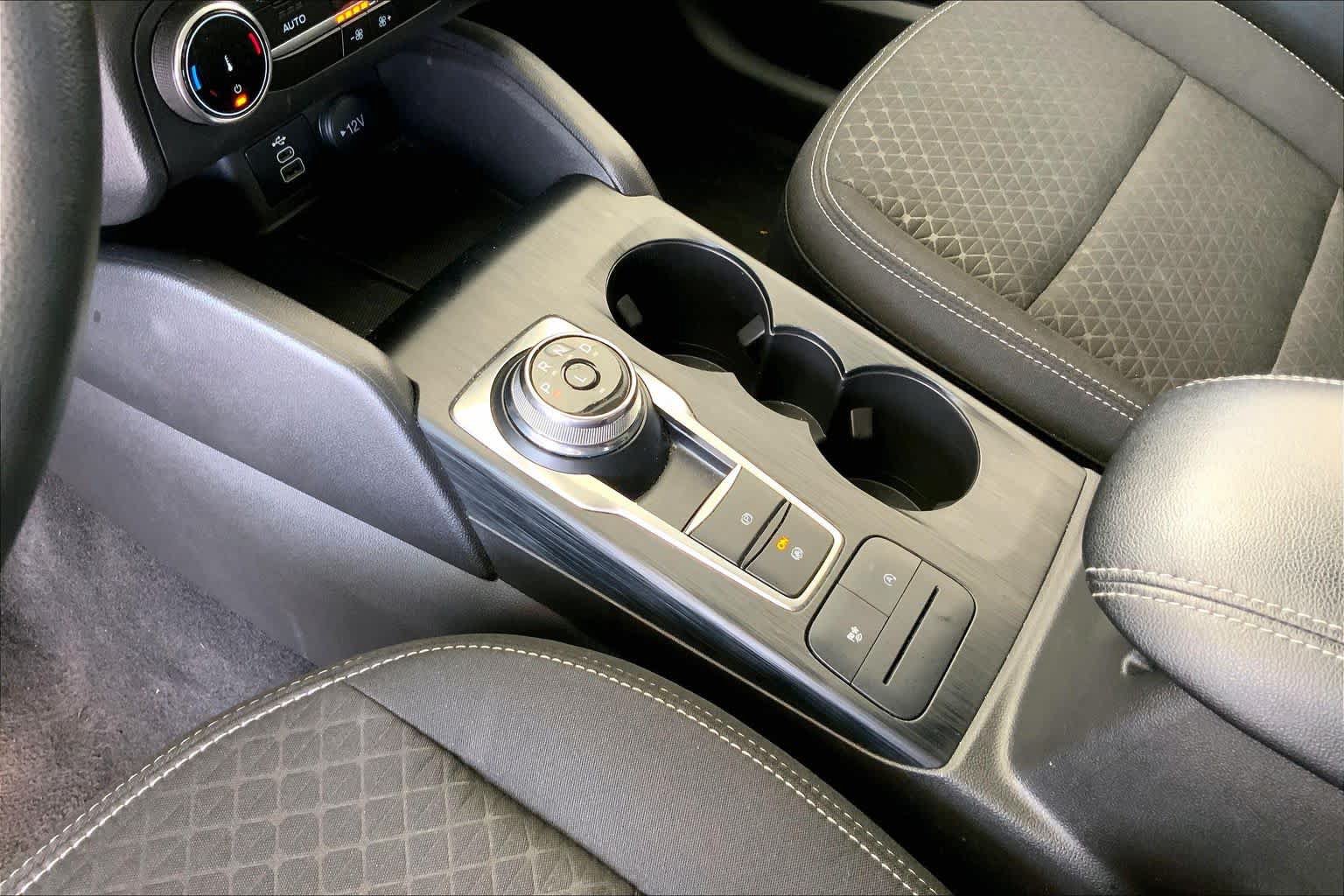 Used 2025 Ford Escape Active FWD image 17